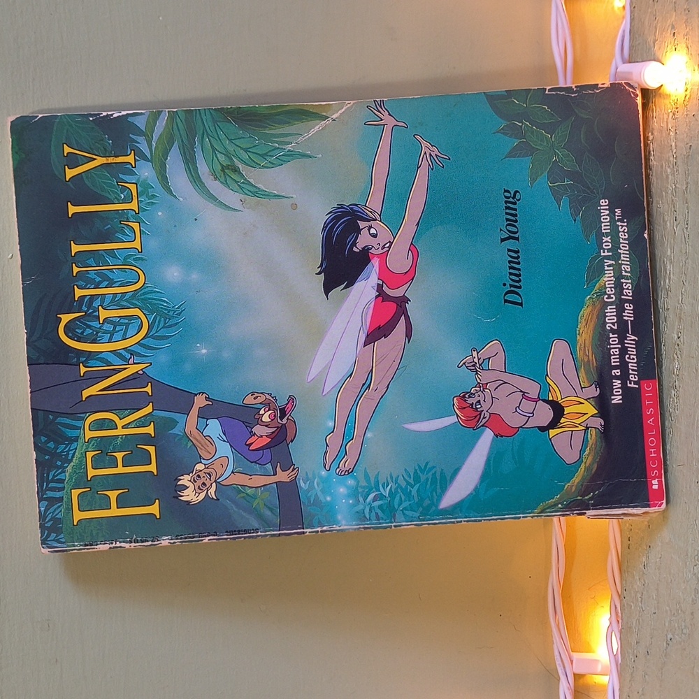 Book 🆓 Kids Fern Gully By Diana Young 20th Century Fox